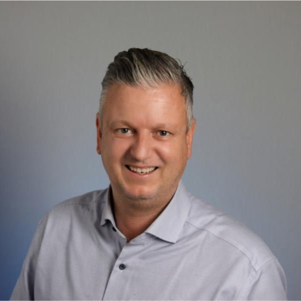 Alexander Linn - Hornbach AG